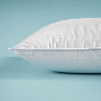 Pūkinė pagalvė LUXURY Medium